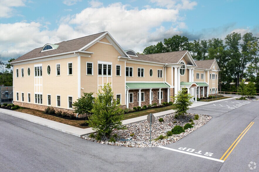 More Photos Of 7255 Pittsford Victor Rd, Victor Office For Sale