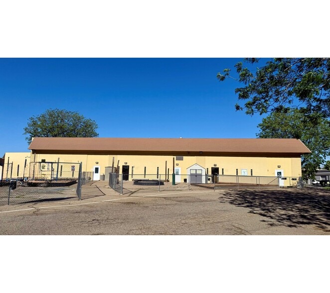 More Photos Of 1055 Delaware Ave, Longmont Warehouse For Lease
