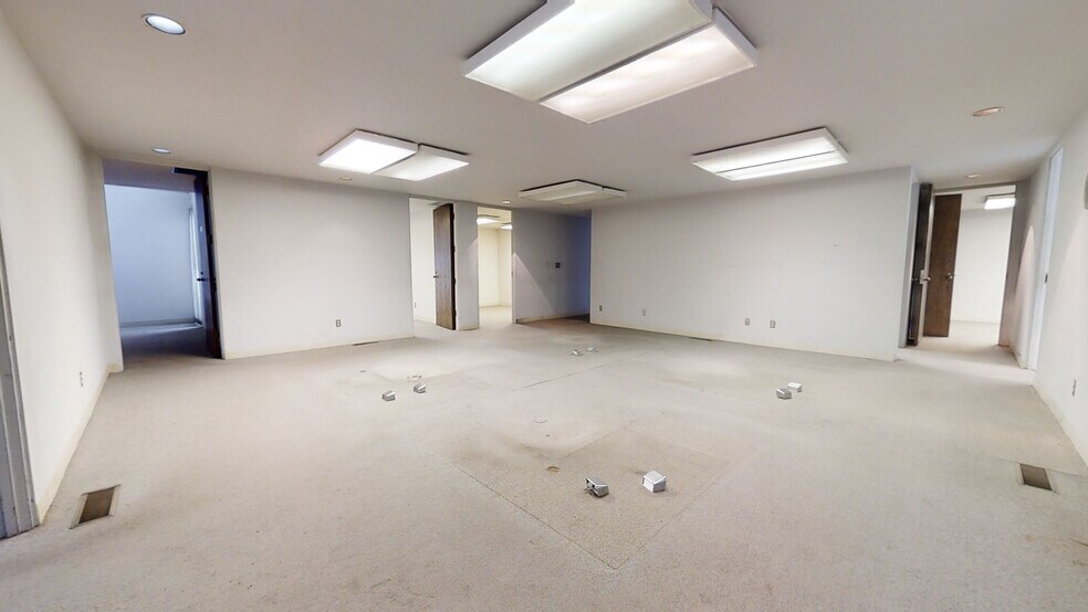 More Photos Of 901 Charleston Ave, Mattoon Medical For Lease