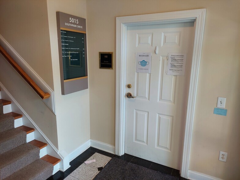 More Photos Of 5015 Southpark Dr, Durham Medical For Lease