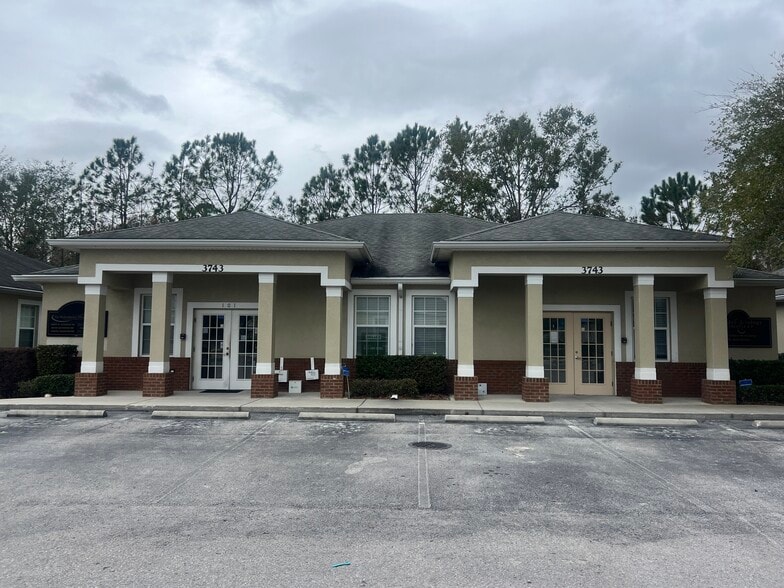 More Photos Of 3743 Maryweather Ln, Wesley Chapel Medical For Sale