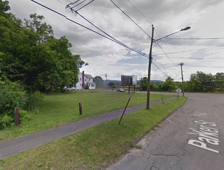 Primary Photo Of Parker St @ Kellogg St, Pittsfield Land For Sale