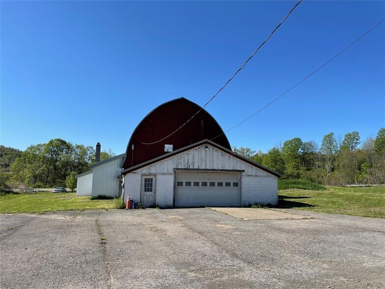 Primary Photo Of 1260 NY-7, Port Crane Light Manufacturing For Sale