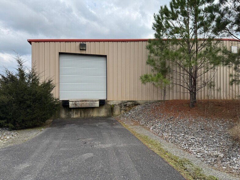 More Photos Of 10626 AL Highway 69, Arab Industrial For Lease