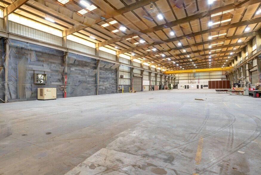 More Photos Of 3200 N Berkeley Lake Rd NW, Duluth Distribution For Lease