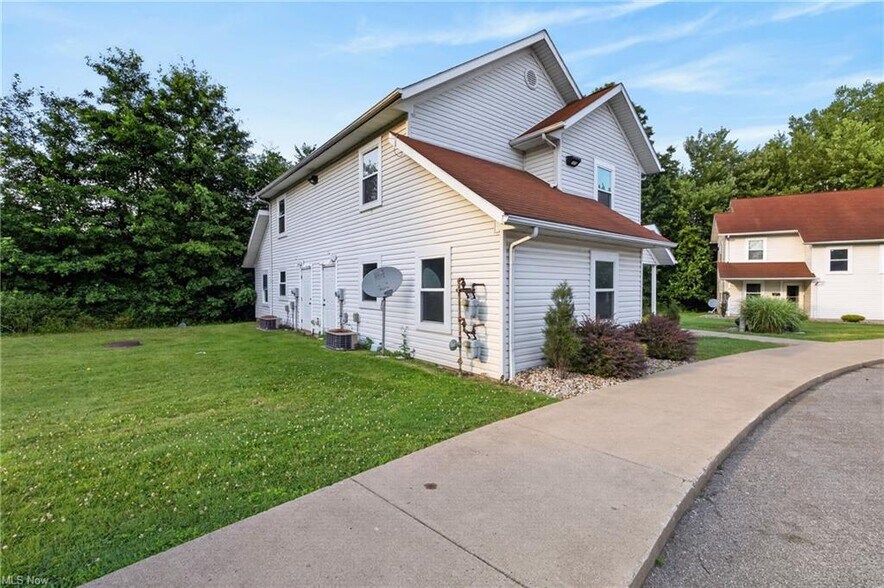 More Photos Of , Youngstown Multifamily For Sale