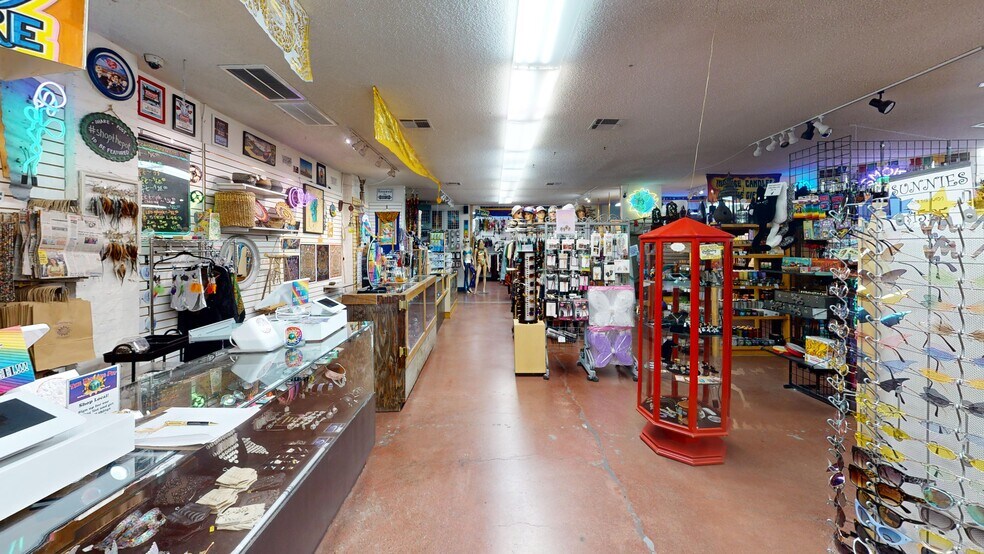 More Photos Of 1049 S Virginia St, Reno Storefront For Sale
