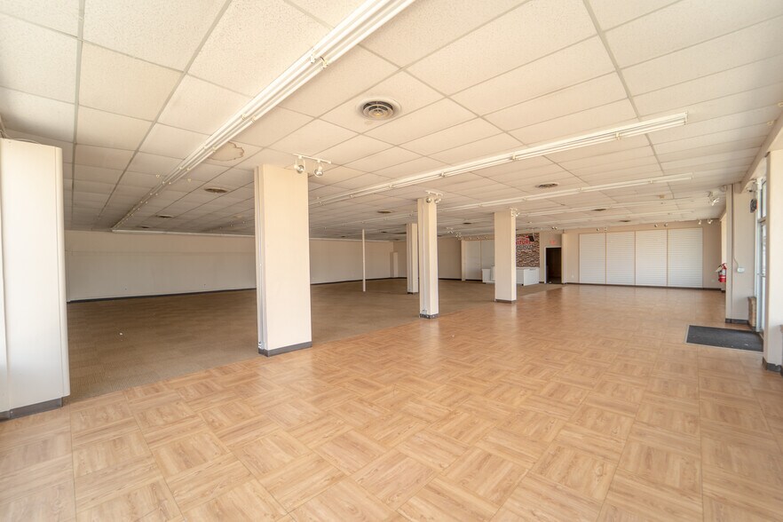 More Photos Of 703 E Rio Grande St, Victoria Storefront Retail Office For Sale