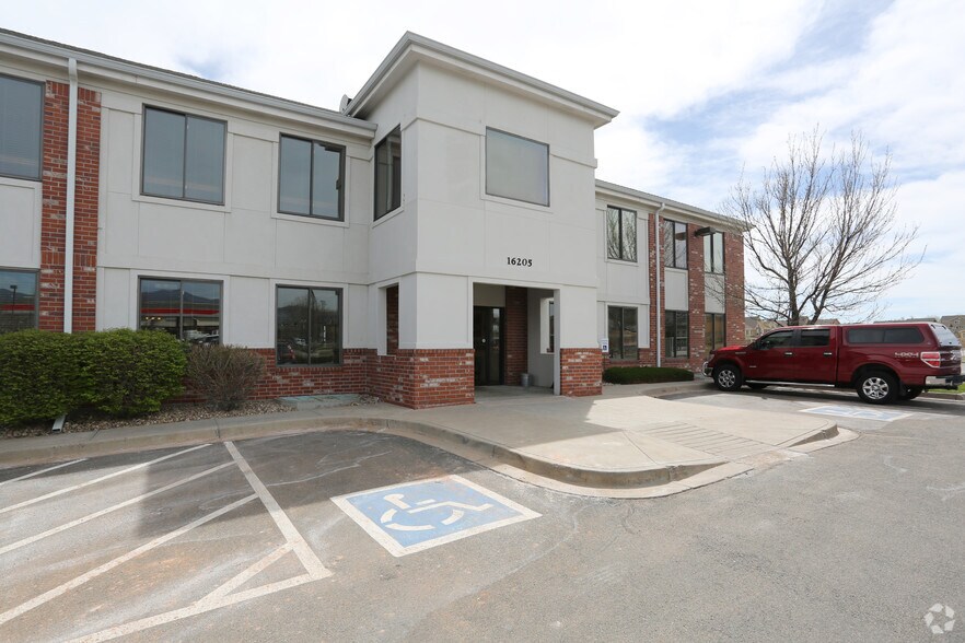 More Photos Of 16205 W 64th Ave, Arvada Medical For Lease