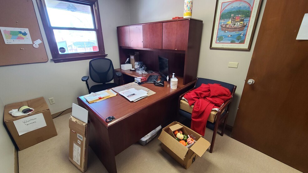 More Photos Of 410 Park Ave, Stroudsburg Medical For Sale