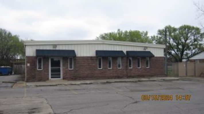 Primary Photo Of 2770 N Douglass St, Malden Storefront Retail Office For Sale