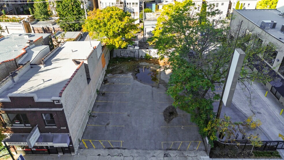 More Photos Of 5828 N Broadway St, Chicago Land For Sale