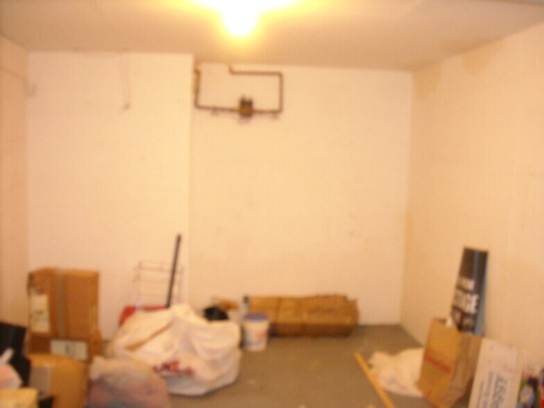 More Photos Of 4011 Hylan Blvd, Staten Island Storefront For Sale