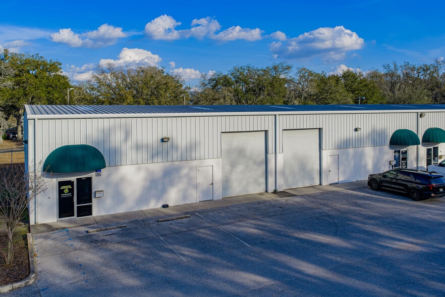 More Photos Of 2711 Airport Rd, Plant City Industrial For Sale