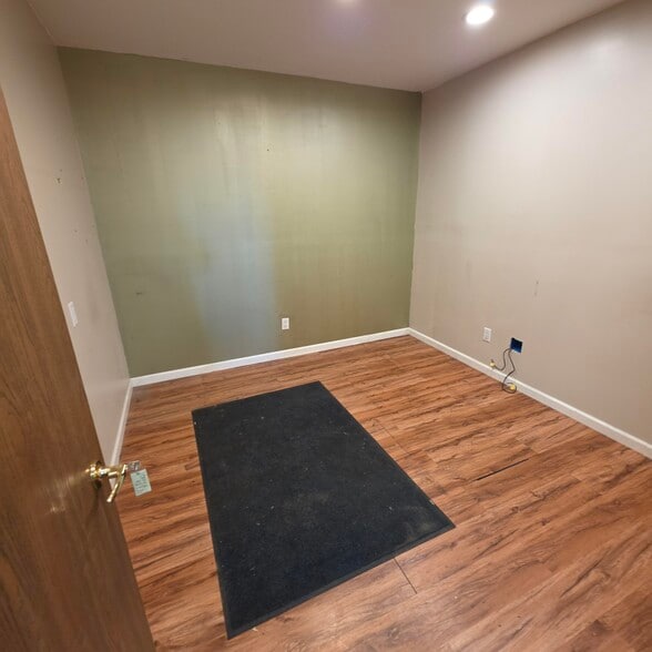 More Photos Of W6131 Schroth Ln, Greenville Light Distribution For Sale