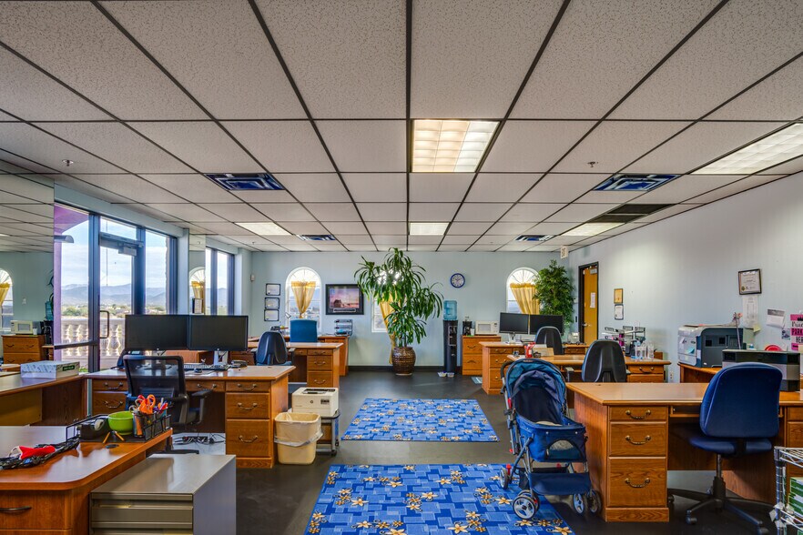 More Photos Of 711 E Carefree Hwy, Phoenix Unknown For Lease