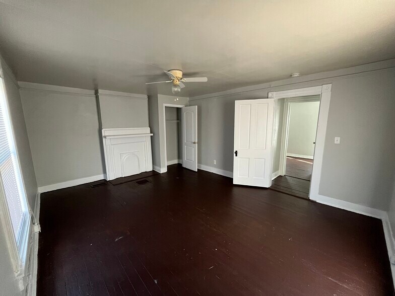 More Photos Of 125 S Chappell St, Petersburg Multifamily For Sale