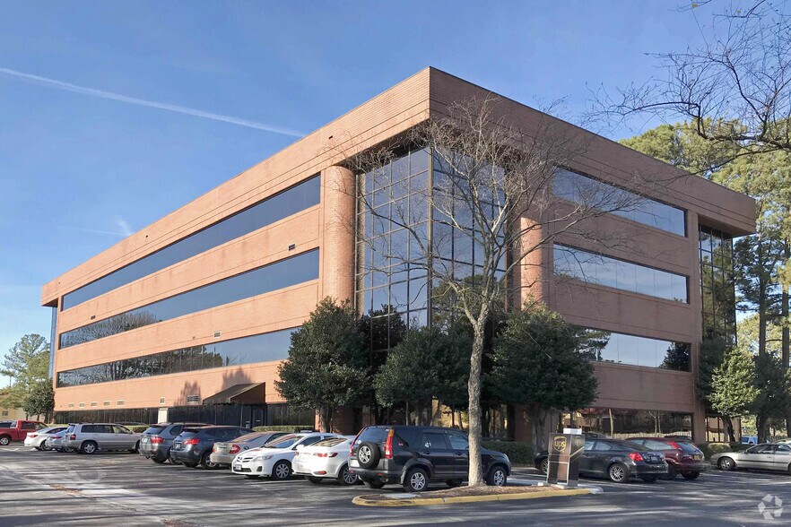 More Photos Of 192 ballard Ct, Virginia Beach Office For Lease