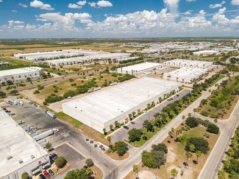 More Photos Of 5200 George McVay Dr, McAllen Distribution For Lease