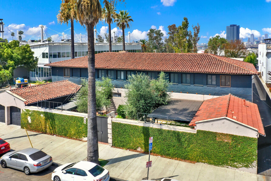 Primary Photo Of 435 S Boyle Ave, Los Angeles Office Residential For Sale