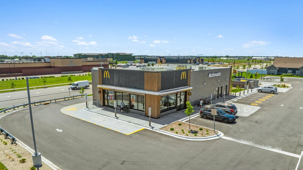 More Photos Of 15460 English Ave, Apple Valley Fast Food For Sale