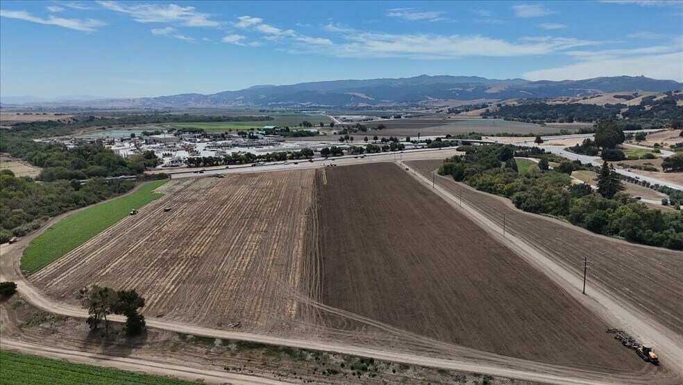 More Photos Of 10 Chittenden Rd, San Juan Bautista Land For Sale