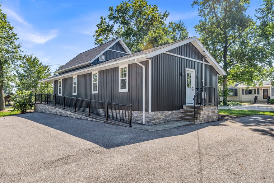 More Photos Of 4591 W Streetsboro Rd, Richfield Office For Sale