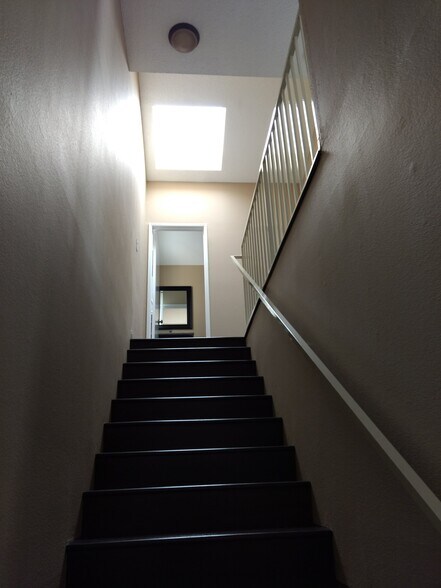 More Photos Of 16015 Halldale Ave, Gardena Multifamily For Sale