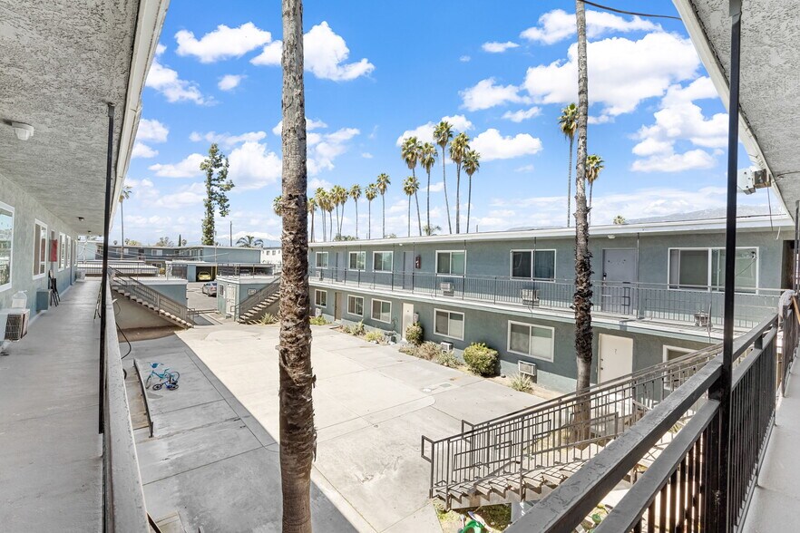 More Photos Of 1414-1446 E Citrus St, San Bernardino Apartments For Sale