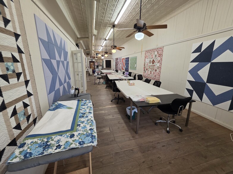 More Photos Of , Carrollton General Retail For Sale