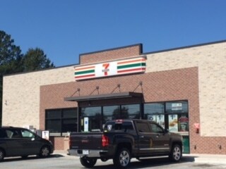 More Photos Of 1928 Holland Rd, Suffolk Convenience Store For Sale