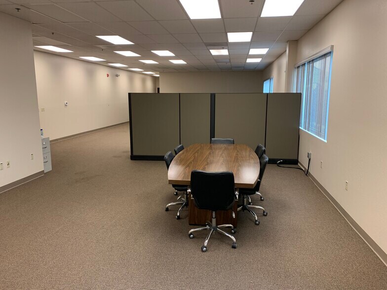 More Photos Of 725 Trademark Dr, Reno Warehouse For Lease