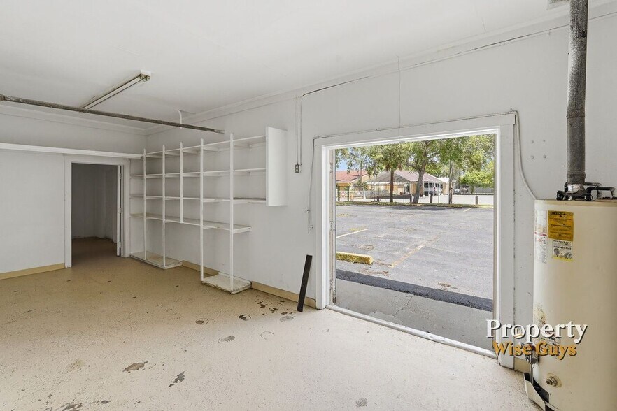 More Photos Of 617 10th St E, Bradenton Freestanding For Sale