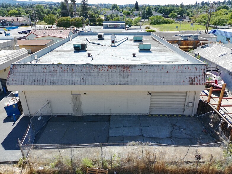 More Photos Of 87 Center Ave, Pacheco Warehouse For Lease