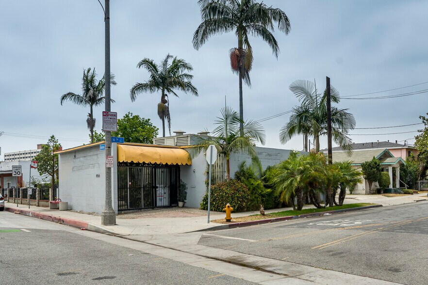 Primary Photo Of 1533 Alamitos Ave, Long Beach Medical For Sale