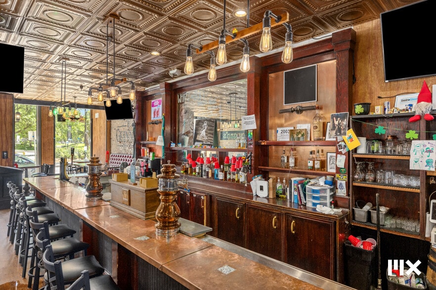 More Photos Of 139 Pearl St NW, Grand Rapids Multifamily For Sale