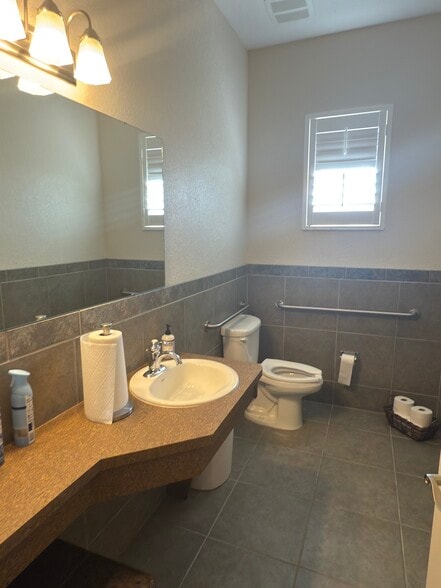 More Photos Of 8379 Gasparilla Rd, Port Charlotte Office For Sale