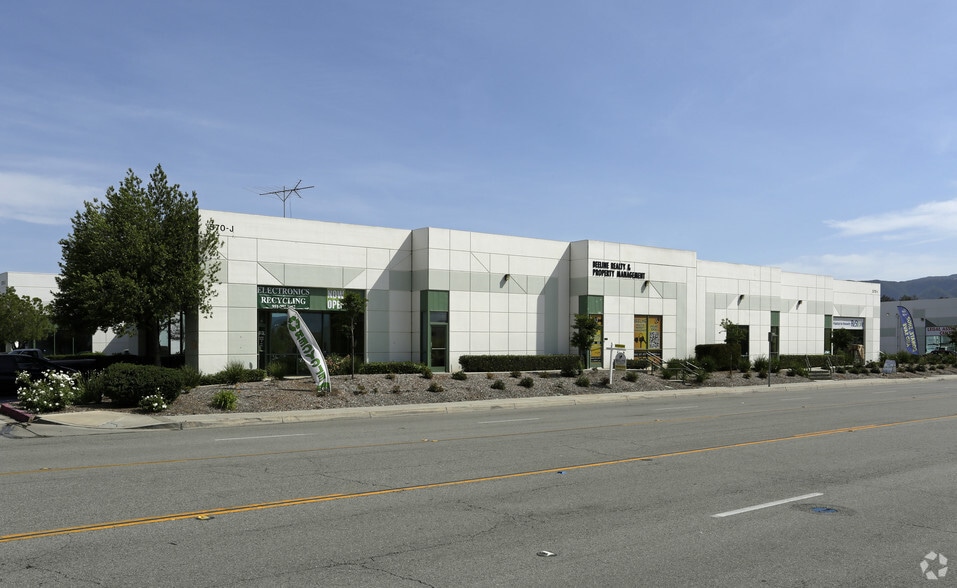 More Photos Of 570 Central Ave, Lake Elsinore Warehouse For Sale
