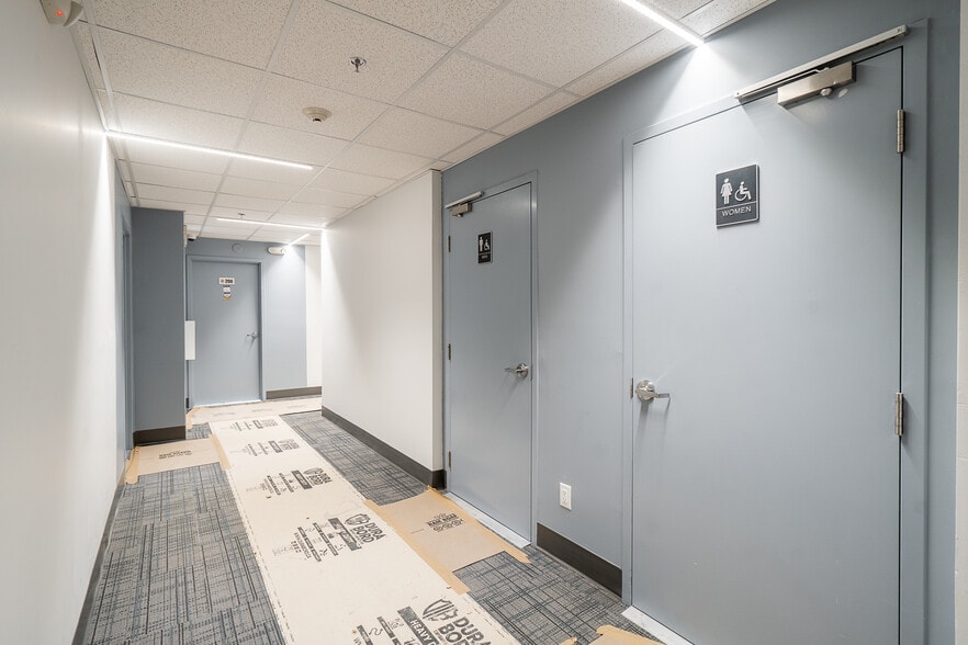 More Photos Of 15315 66 Ave, Surrey Medical For Lease