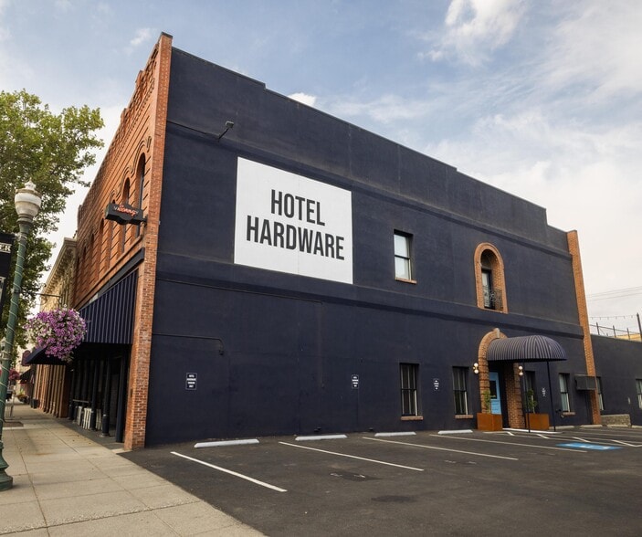 Primary Photo Of 235 E Main St, Dayton Hotel For Sale