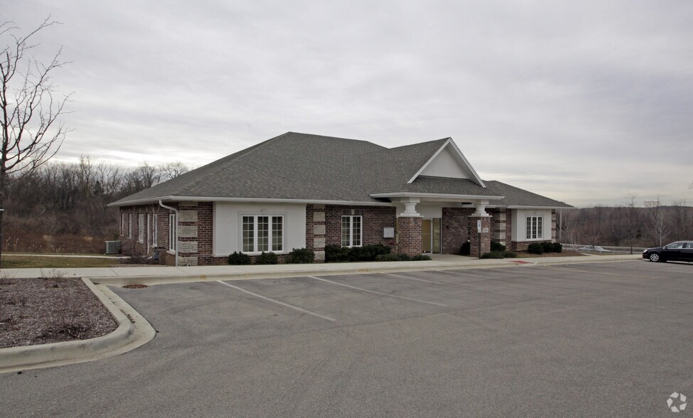 Primary Photo Of , Woodridge Office For Sale