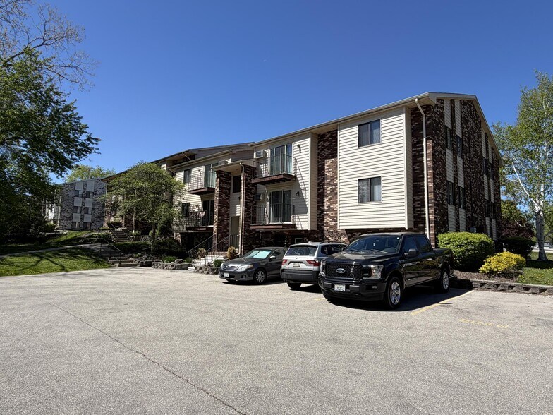 More Photos Of 8401 198th Ave, Bristol Apartments For Sale