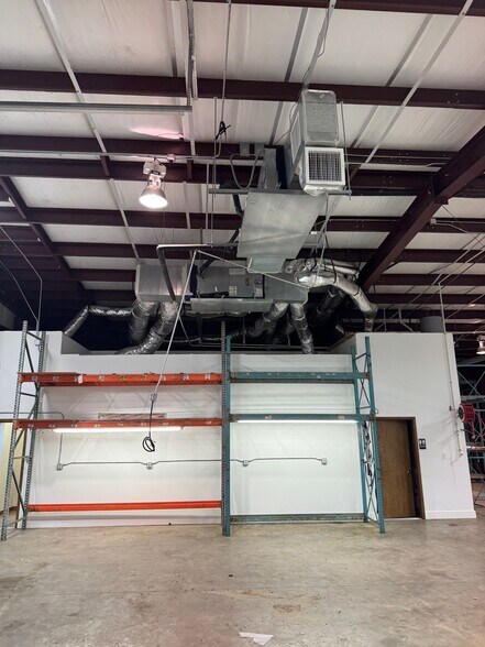 More Photos Of 371-1/2 Columbia Memorial Parkway, Kemah Unknown For Lease