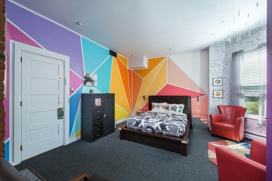 More Photos Of 2147-2151 Tremont Pl, Denver Hospitality For Sale