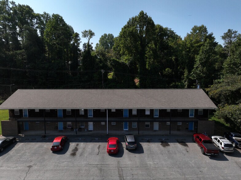 More Photos Of 100 S Kirkland Ave, Elkin Apartments For Sale