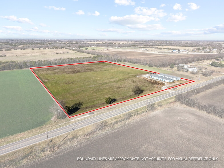 More Photos Of 1800 FM 815, Trenton Self Storage For Sale