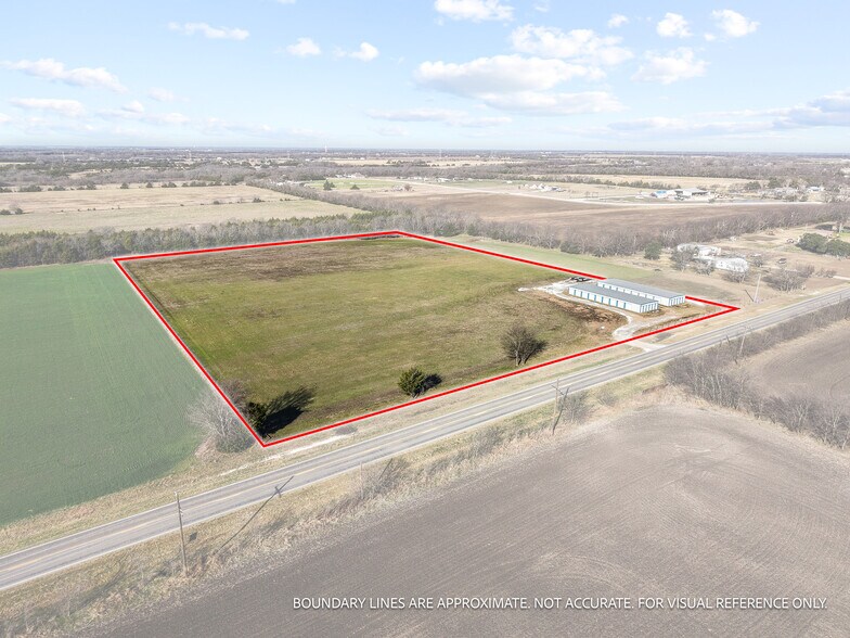 More Photos Of 1800 FM 815, Trenton Self Storage For Sale