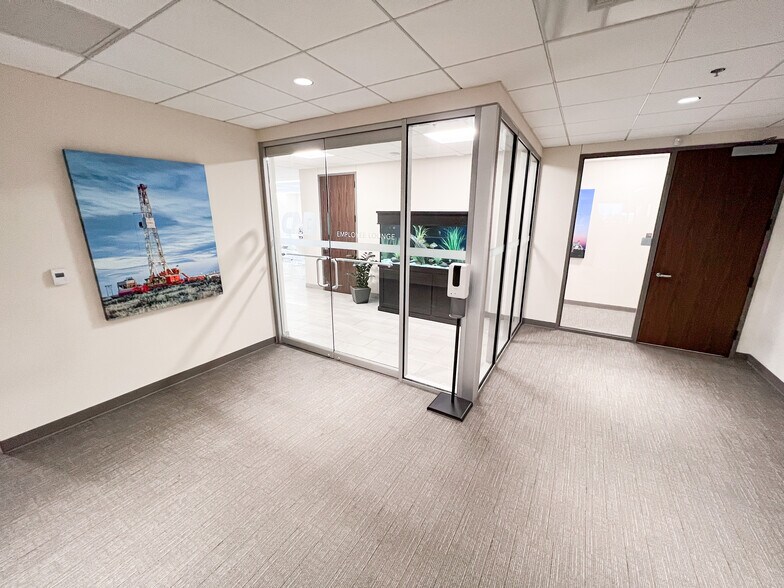 More Photos Of 500 W Illinois Ave, Midland Office For Lease