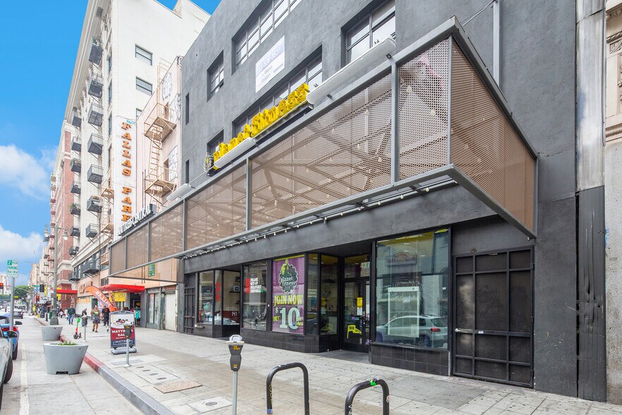 More Photos Of 436 S Hill St, Los Angeles Storefront For Lease