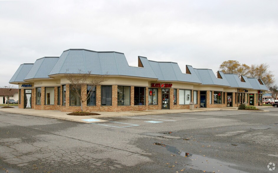 More Photos Of 4312 Holland Rd, Virginia Beach Unknown For Lease